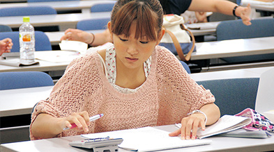総合ビジネス学科