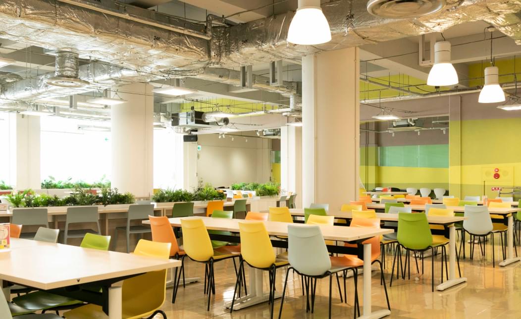 キャンパスレストラン