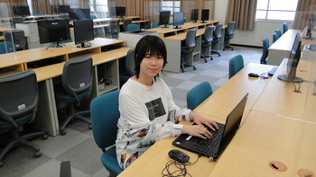在校生1.JPG