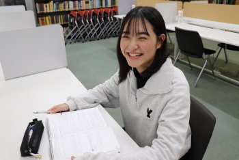 図書館にはよく行きます