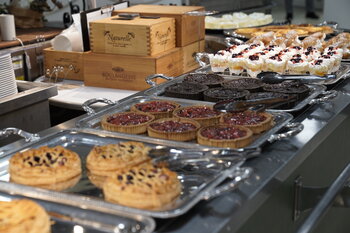 cake1_0615.JPG